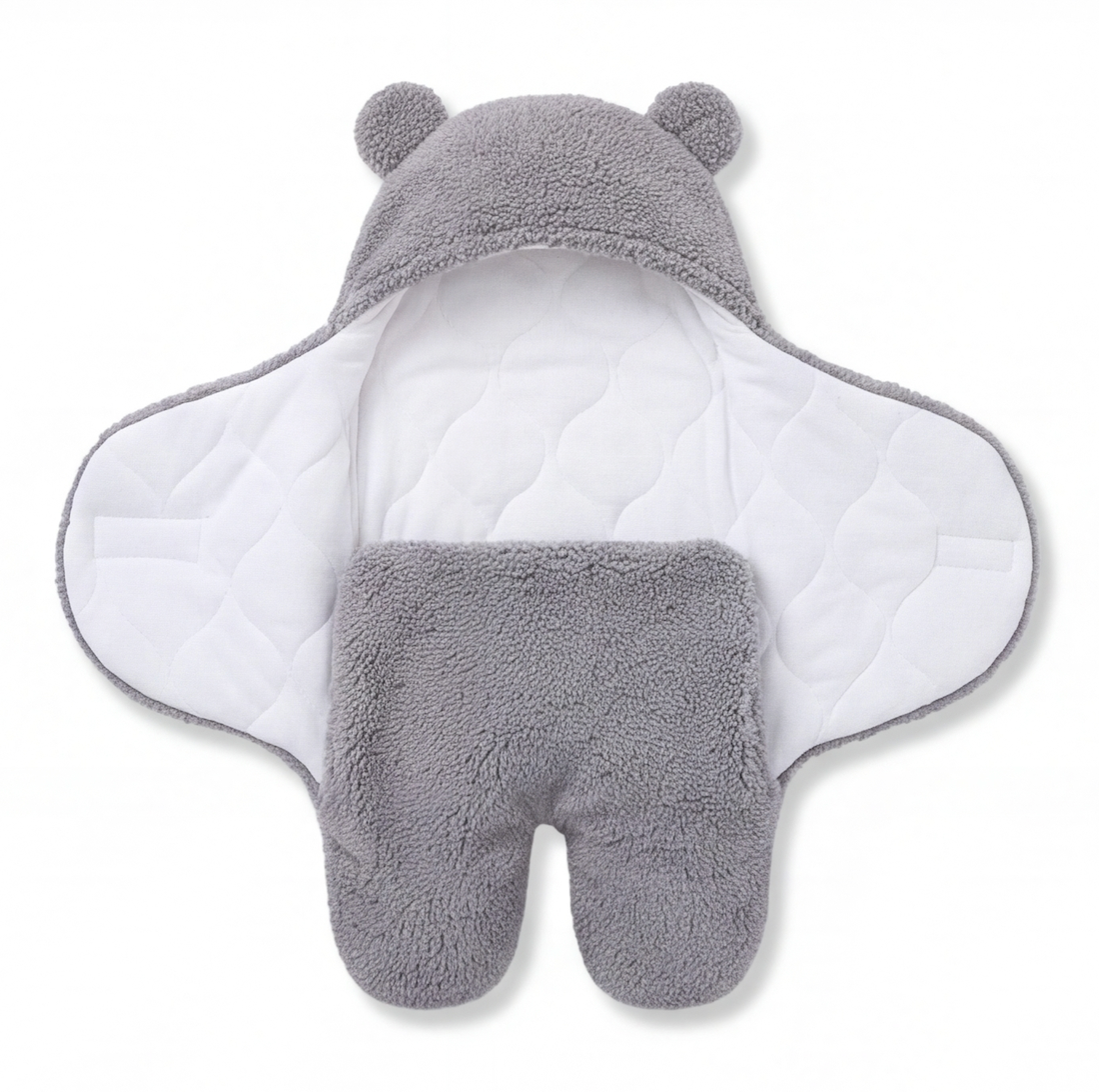 Babypakje met berenoortjes