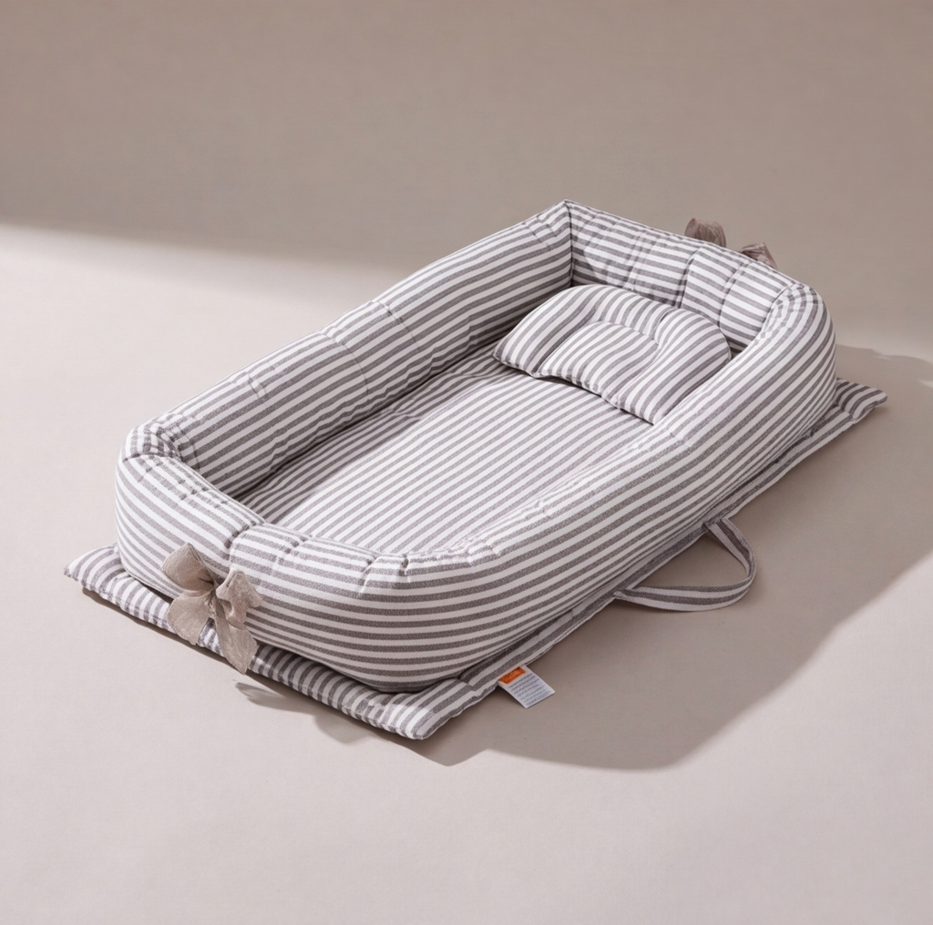 Opvouwbaar babynest voor rust onder toezicht